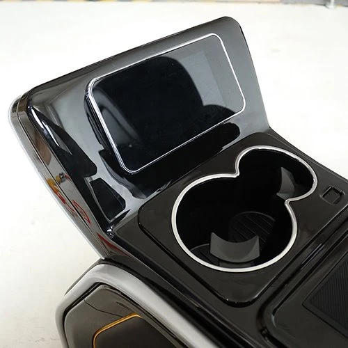 Land Cruiser Seat and Center Armrest Kit - Detail