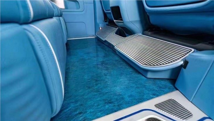 مرسڈیز V کلاس W447 V260 VITO پیڈلز کے لیے نئی طرز کی کار مڈل رو ریسٹ پیڈلز