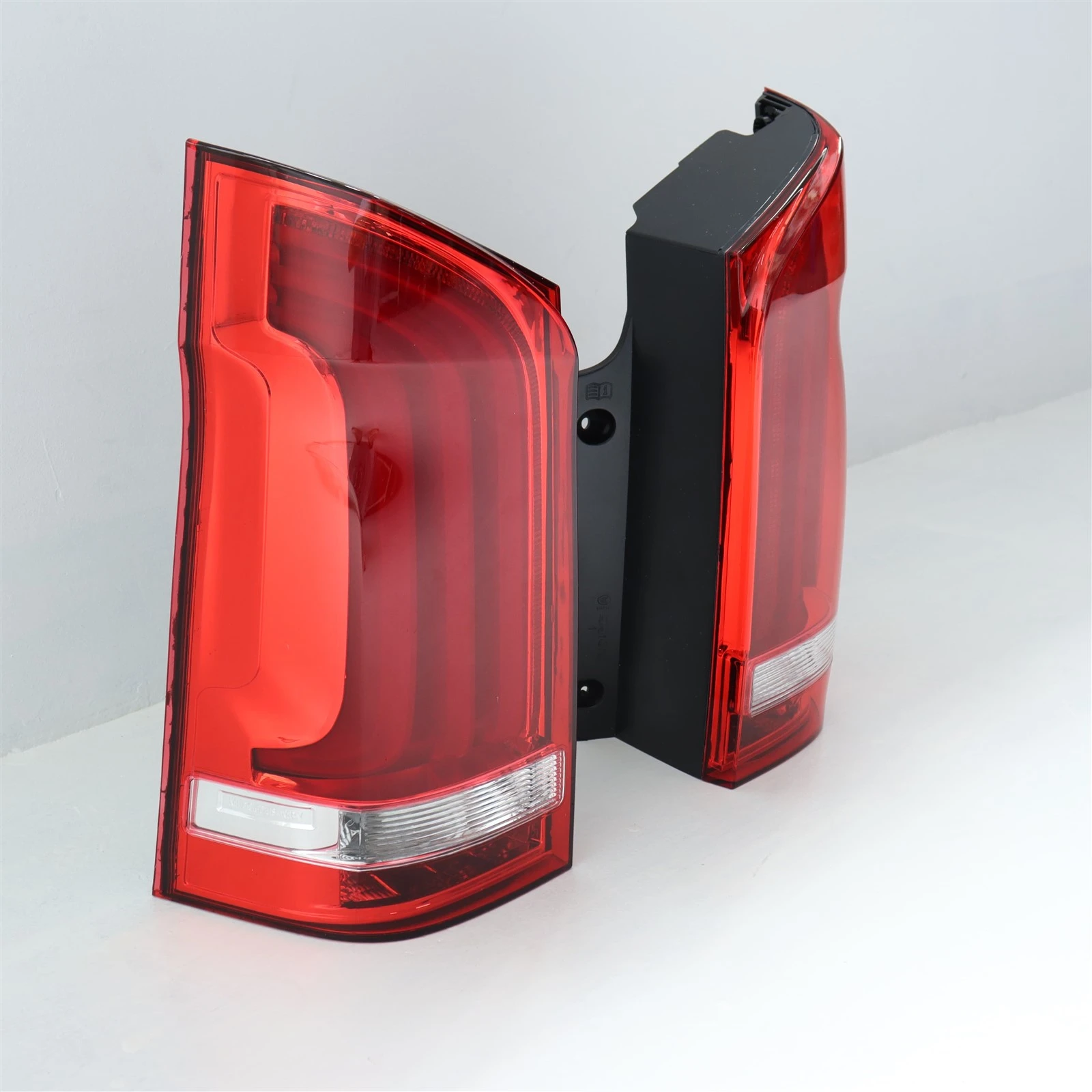 Left side tail light Left side tail light